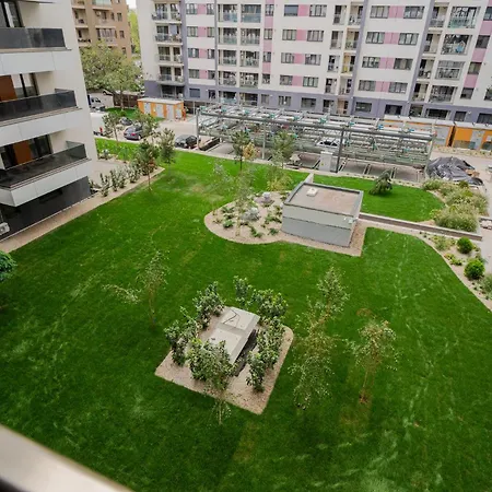 Apartment Politehnica Park With Scenic Views Bucharest