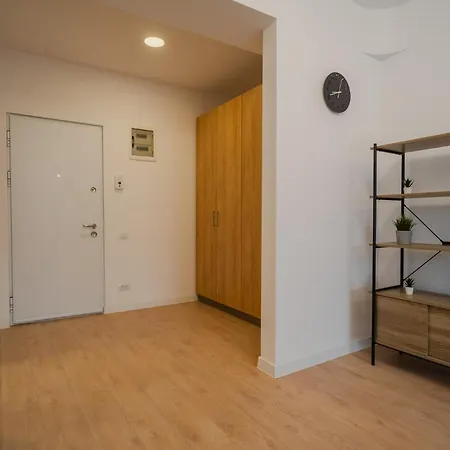 Apartment Politehnica Park With Scenic Views Bucharest