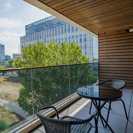 Politehnica Park With Scenic Views Apartment